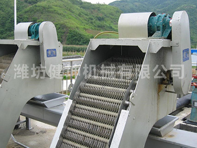 回轉(zhuǎn)式格柵除污機2.jpg